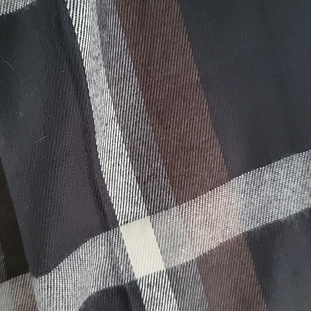 Black, White & Brown 100% Cashmere Made In Scotland Scarf 70 in Long